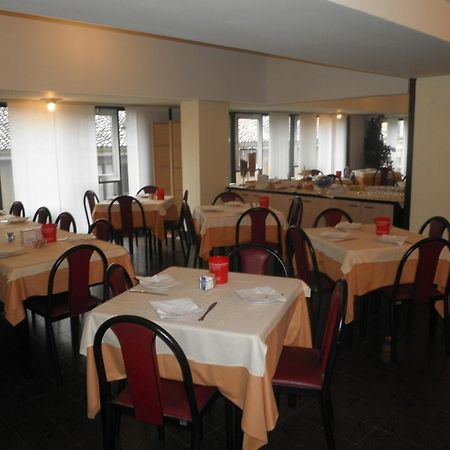 Hotel Selide Desio Ngoại thất bức ảnh