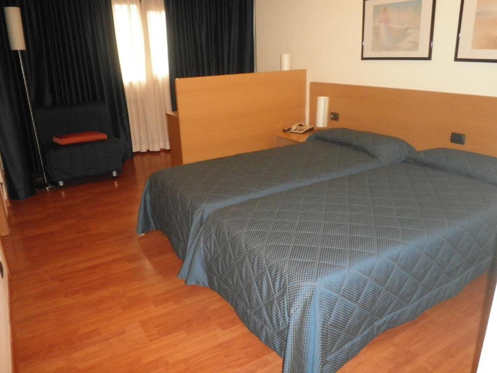 Hotel Selide Desio Phòng bức ảnh