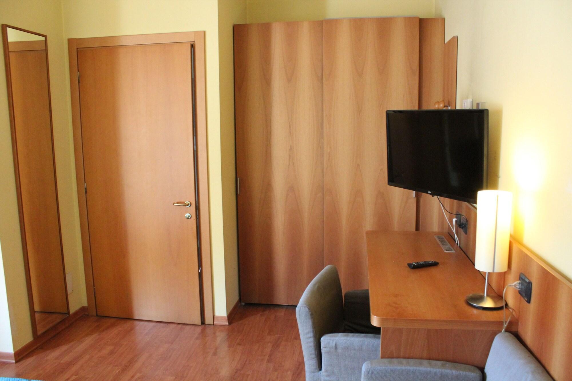 Hotel Selide Desio Ngoại thất bức ảnh