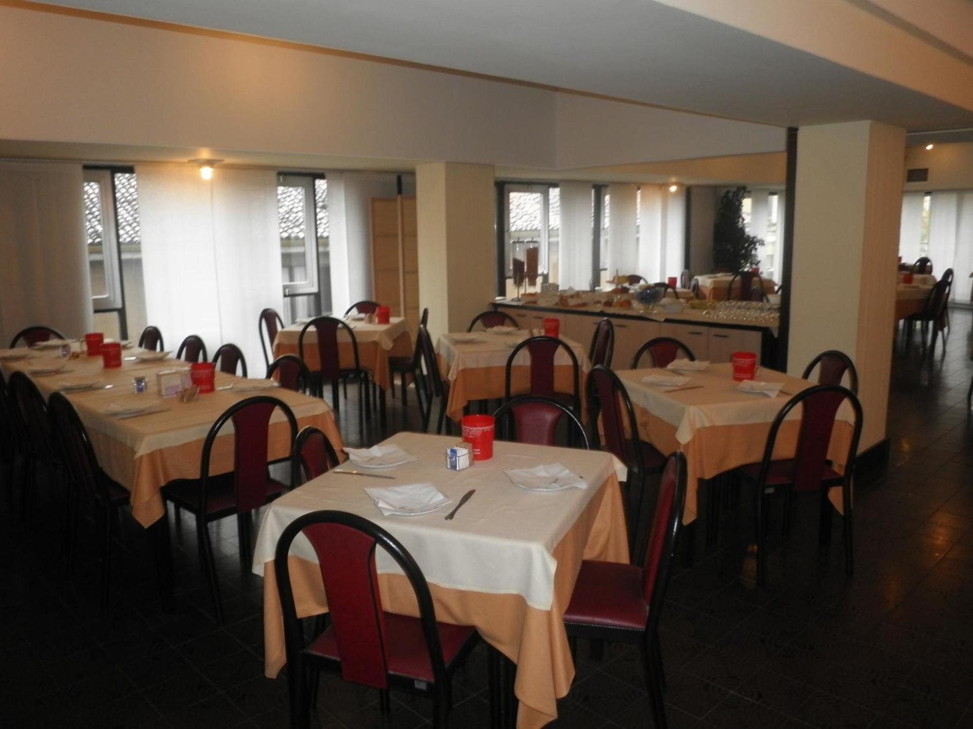 Hotel Selide Desio Ngoại thất bức ảnh