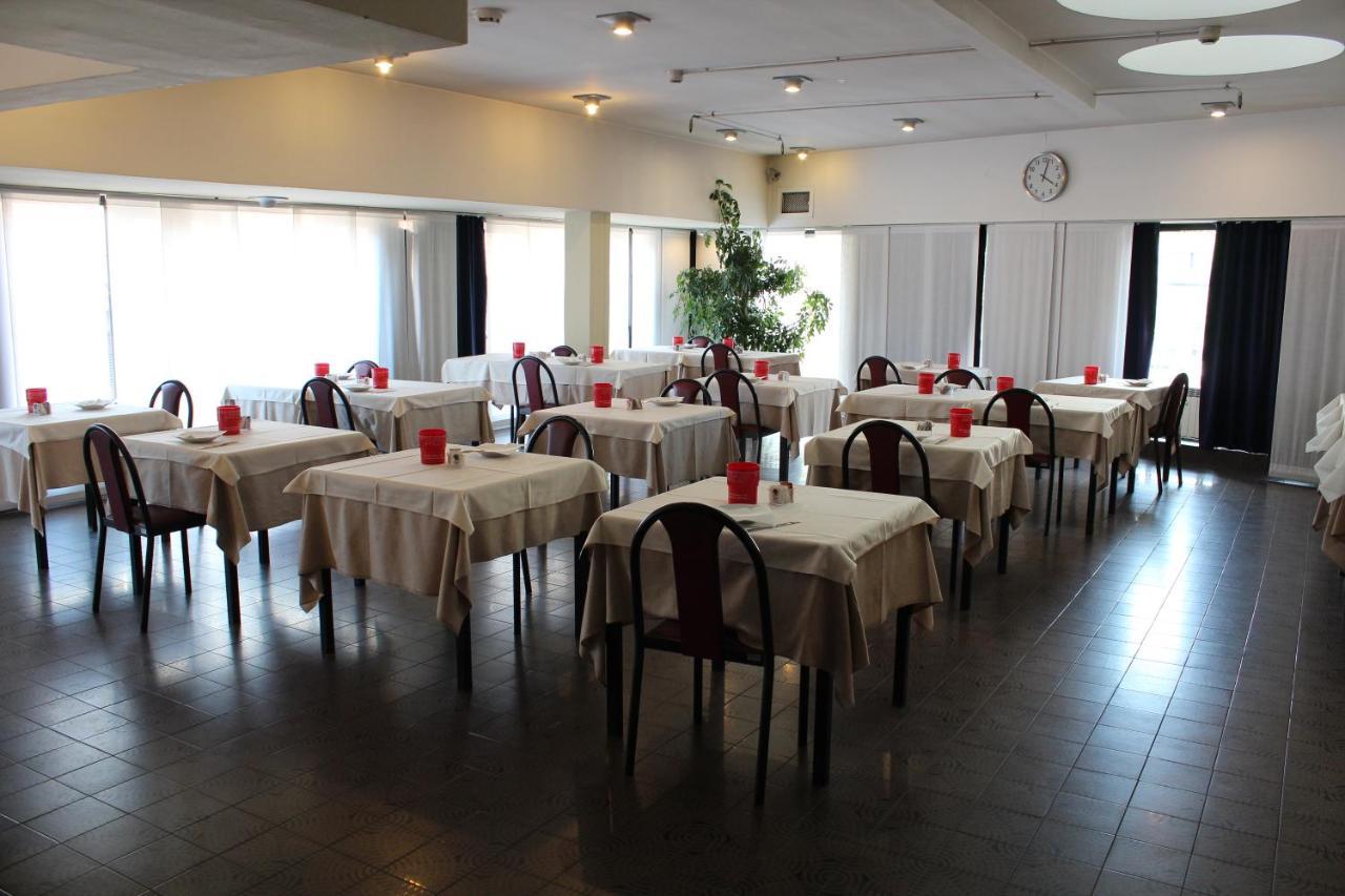 Hotel Selide Desio Ngoại thất bức ảnh